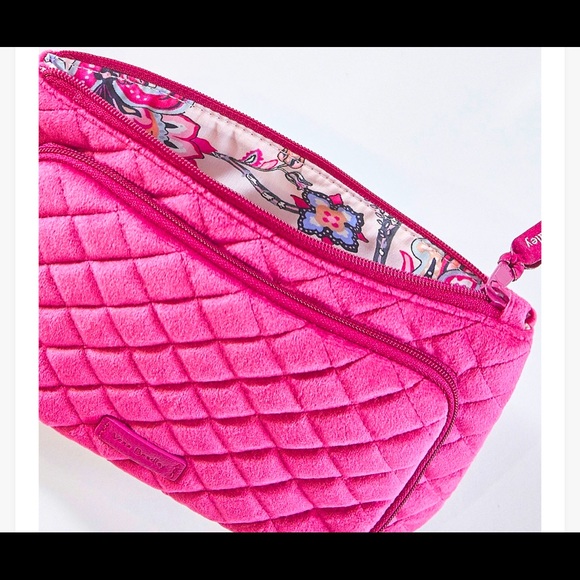 Vera Bradley Handbags - Vera Bradley Compact Organizer